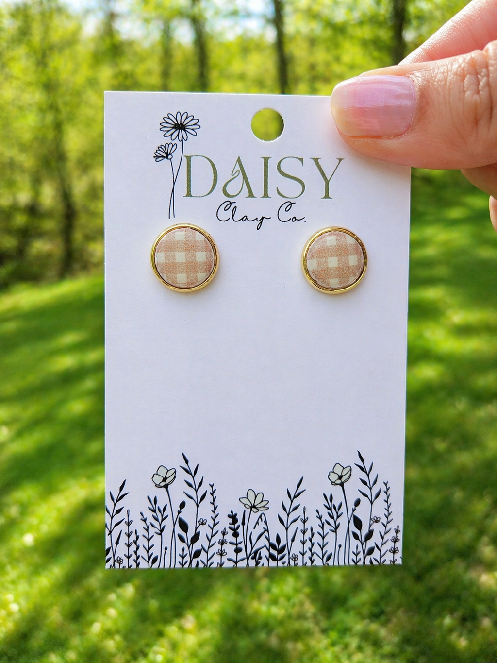 Sandstone Checkered Studs