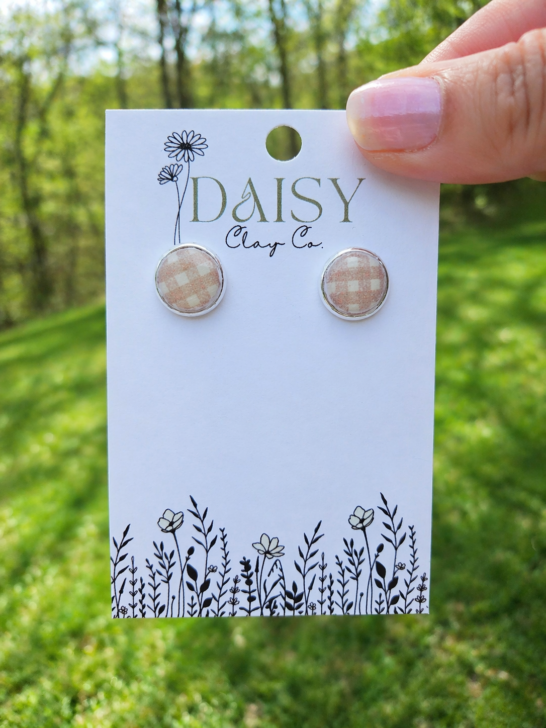 Sandstone Checkered Studs